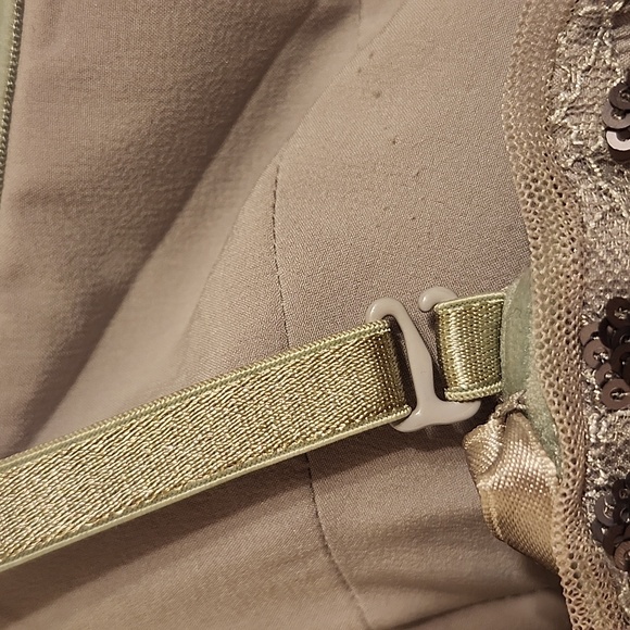 BCBG MAX AZARIA Size 8 puter/silver color long sequin dress - Picture 5 of 10